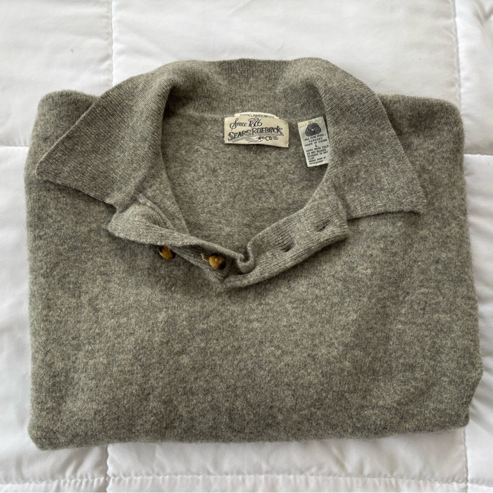 70s True Vintage 100% Lambswool Sears Roebuck and Co Light Gray Collared Sweater - Picture 2 of 12